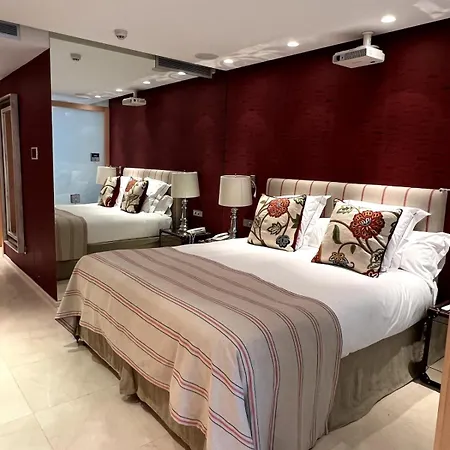 Luxury In Puente-romano Marbella